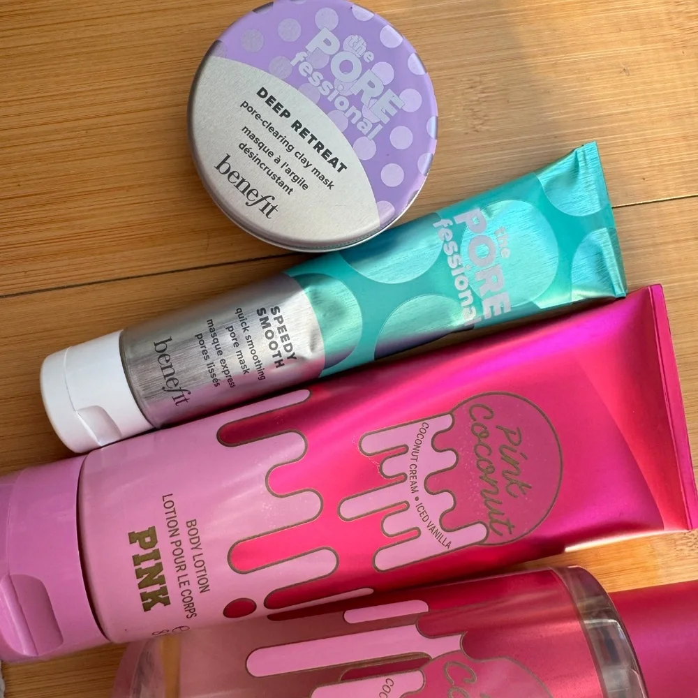 🌸 Benefit + Victoria’s Secret Beauty Bundle
